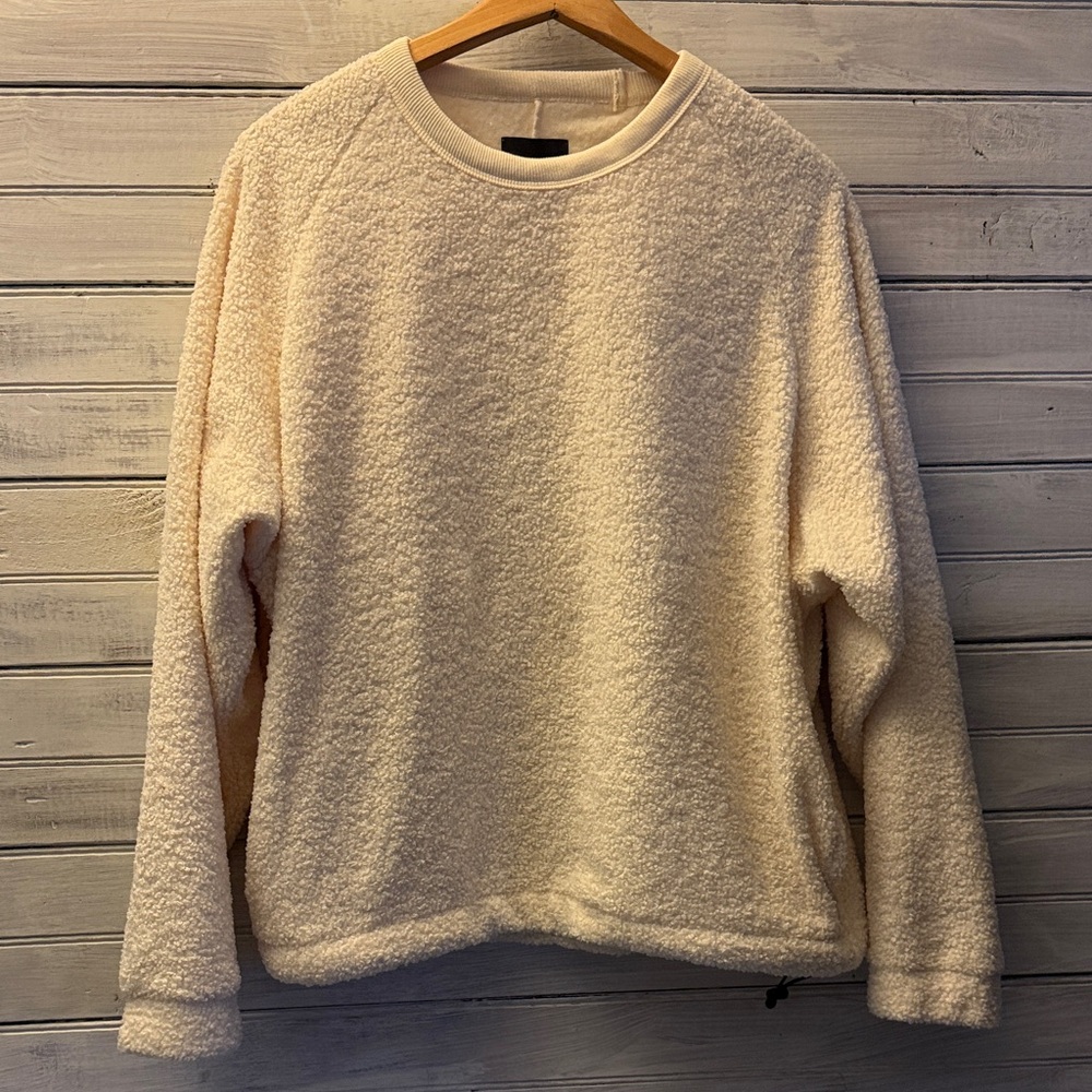 Elegant Cream Fleece Pullover